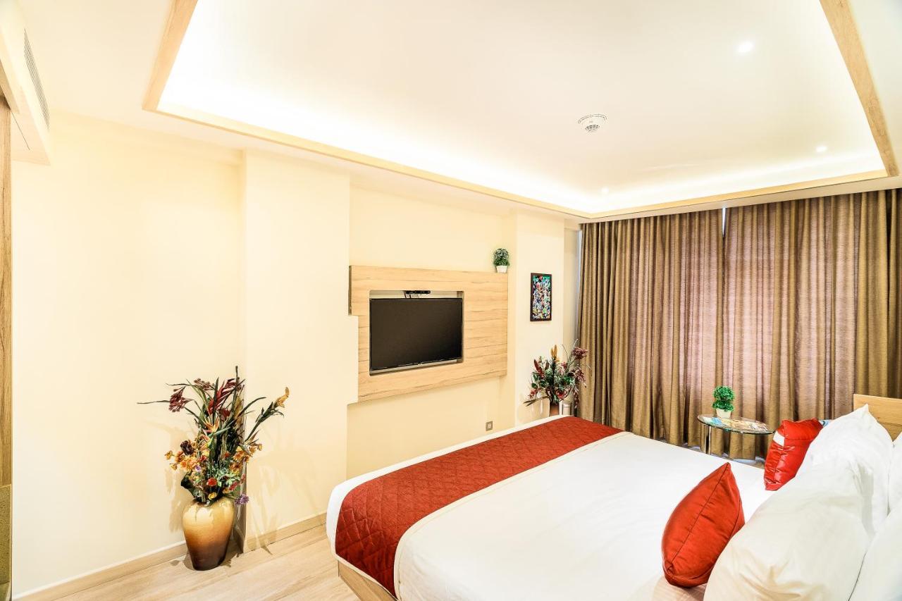 Hotel Jagadish International-Sankey Road Bangalore Exterior photo